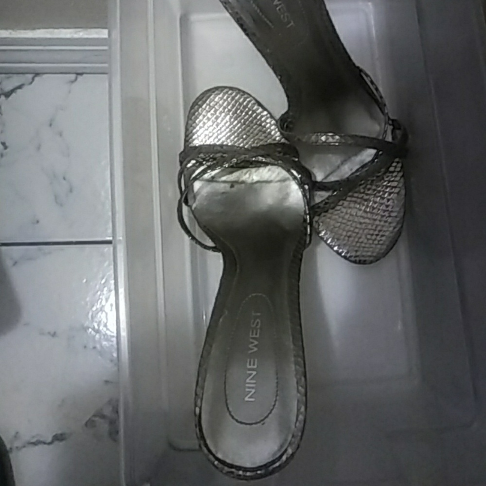 Sandal